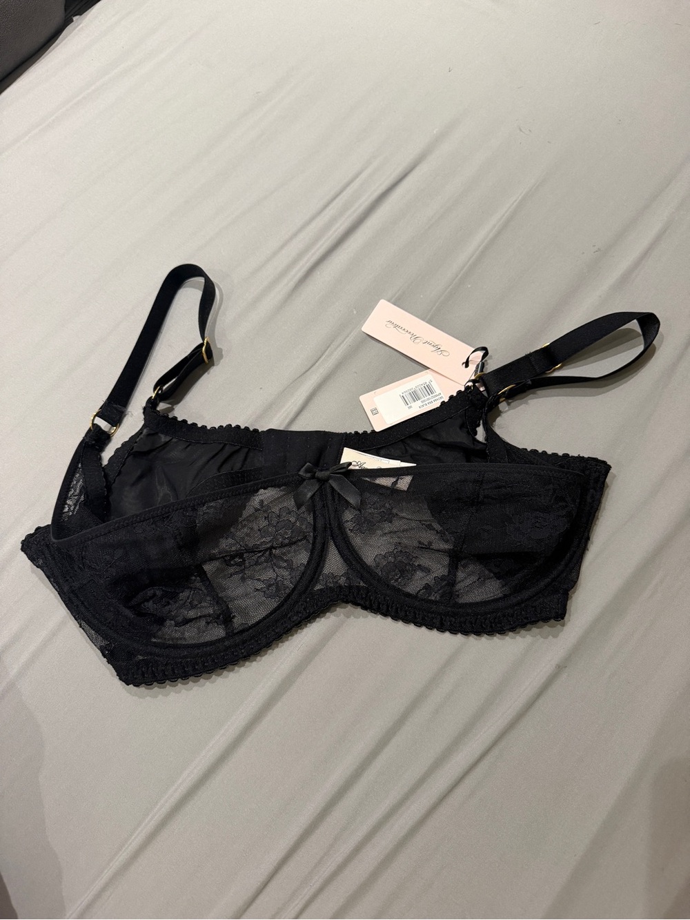 SACHAA BRA Black Lace Underwire Bra with Adjustable Straps